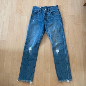 Levi’s 501 size 25